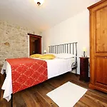 Lemon Zadarvillas Vir