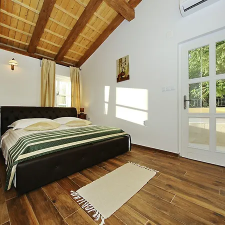 Lemon Zadarvillas