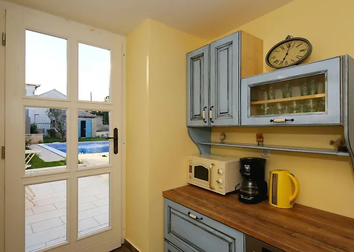 Lemon Zadarvillas *