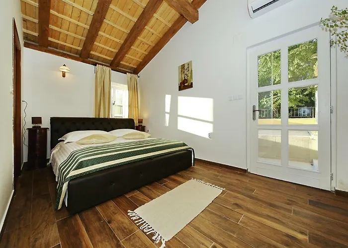 Lemon Zadarvillas 别墅 *